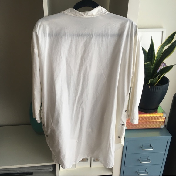 ❤️CAPRI Long White Shirt - Picture 4 of 5
